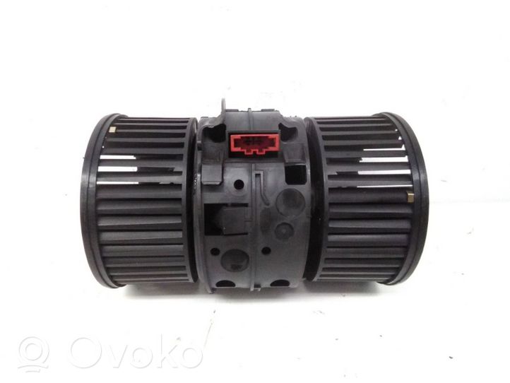 Renault Megane III Ventola riscaldamento/ventilatore abitacolo T1001277N