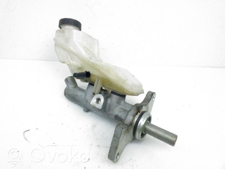 Toyota Corolla E120 E130 Główny cylinder hamulca 744712453