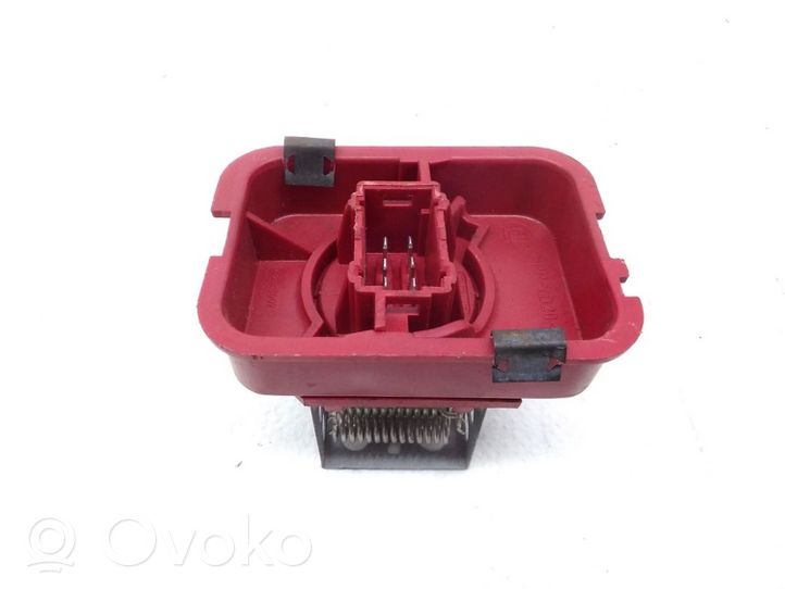 Opel Zafira B Heater blower motor/fan resistor 3909003