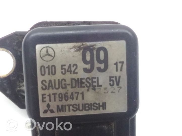 Mercedes-Benz E W210 Sensor de la presión del aire 0105429917