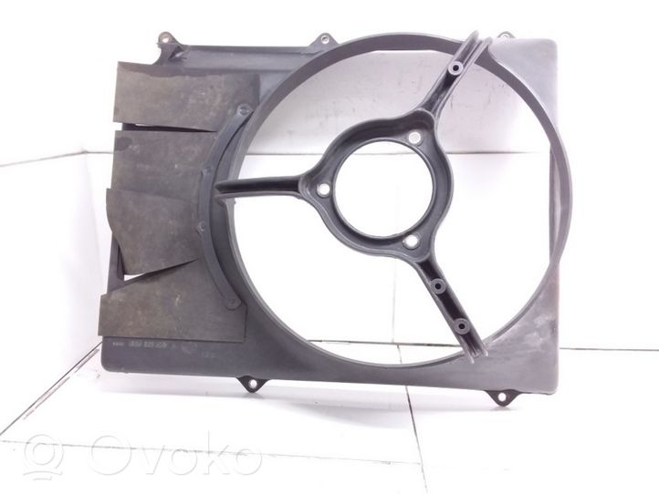 Audi 80 90 B3 Convogliatore ventilatore raffreddamento del radiatore 893121207A