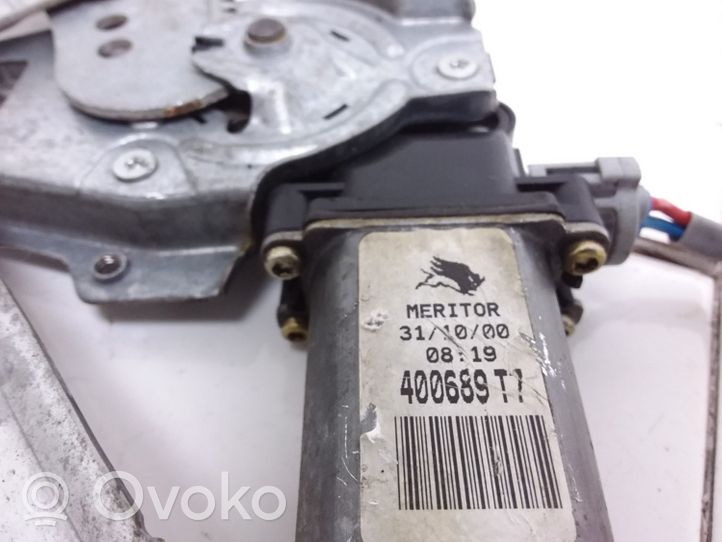 Nissan Almera Takaoven ikkunan nostin moottorilla 400689T7