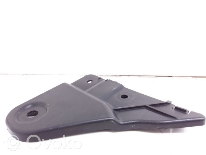 Audi A2 Soporte de montaje del parachoques trasero 8Z0807375B