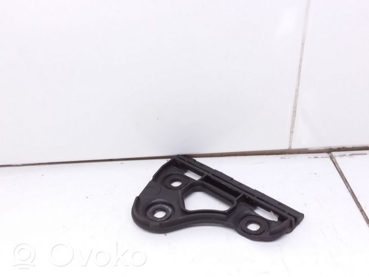 Audi A2 Soporte de montaje del guardabarros 8Z0821250