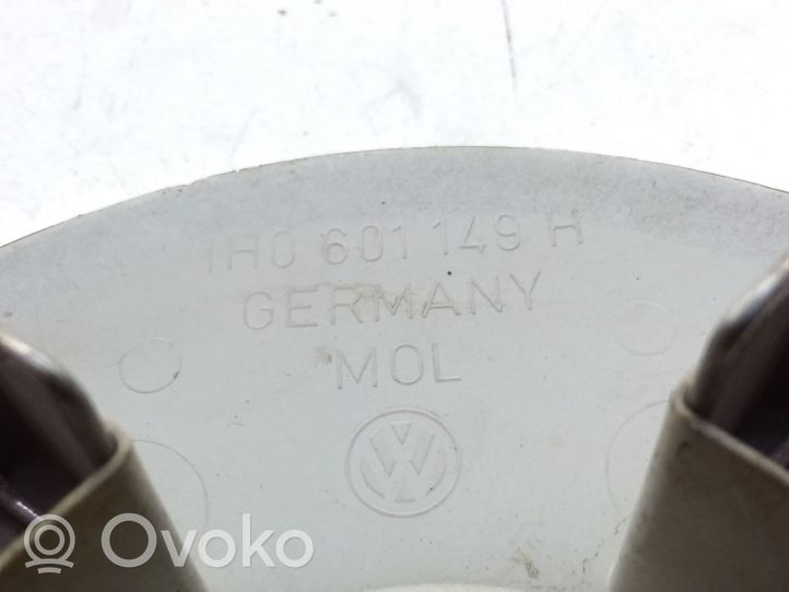 Volkswagen Polo III 6N 6N2 6NF Gamyklinis rato centrinės skylės dangtelis (-iai) 1H0601149H