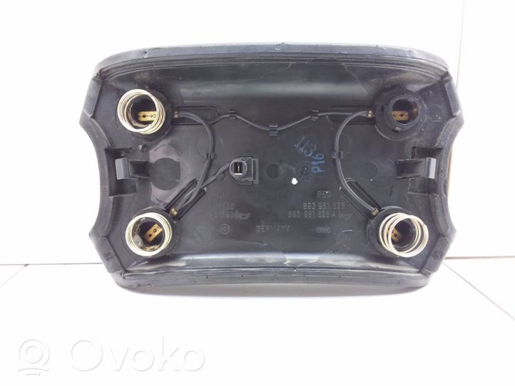 Audi 80 90 B3 Vairo oro pagalvės dangtelis 893951525