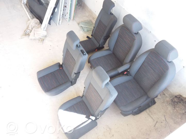 Ford Focus C-MAX Seat set 