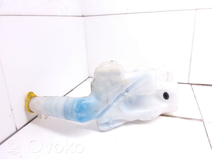 Opel Zafira A Lamp washer fluid tank 