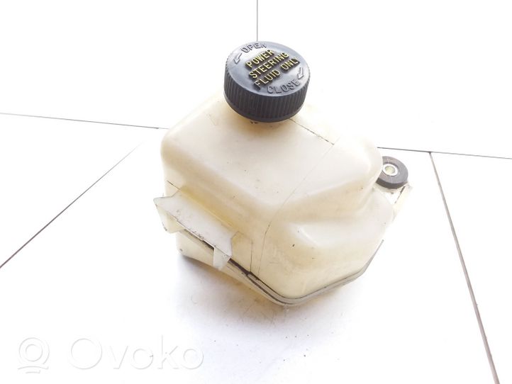 Mazda 323 F Serbatoio/vaschetta del liquido del servosterzo 941241