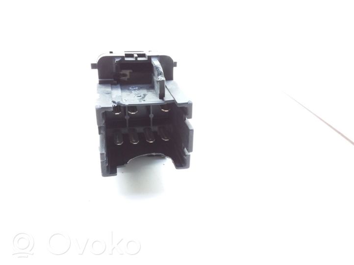 Opel Sintra Electric window control switch 1040473