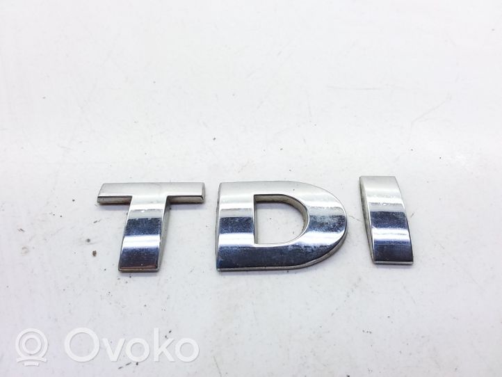 Volkswagen PASSAT B5 Logo, emblème de fabricant 