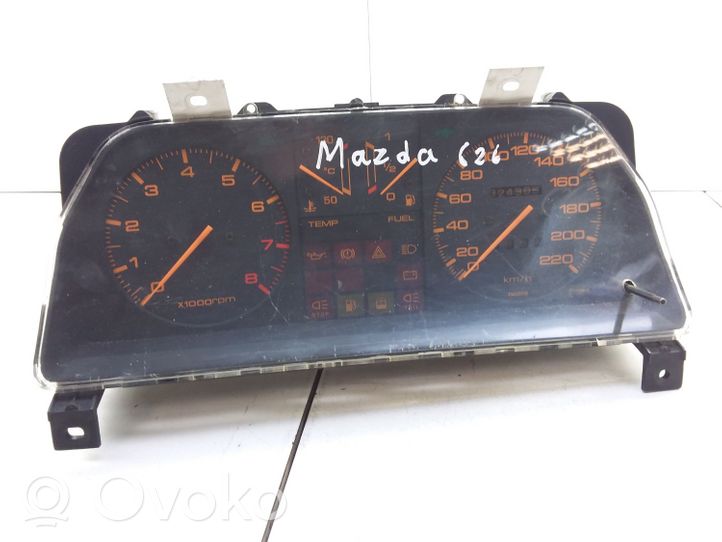 Mazda 626 Compteur de vitesse tableau de bord 81502