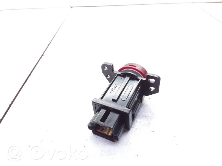 Mitsubishi Colt Hazard light switch 5F10