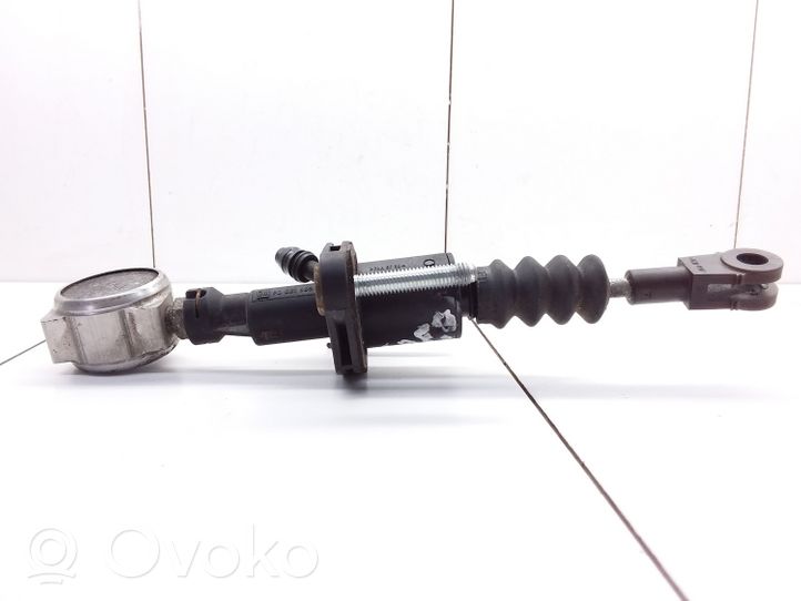 Opel Zafira B Clutch slave cylinder 90581565