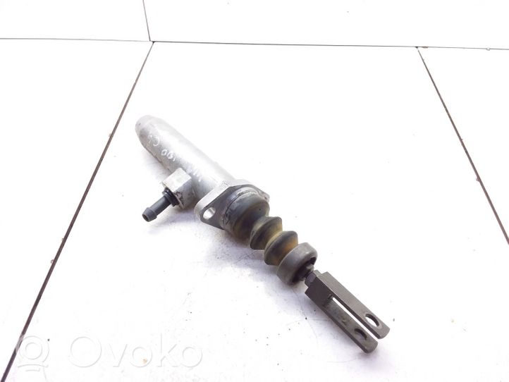 Audi 100 S4 C4 Clutch slave cylinder 4A0721401