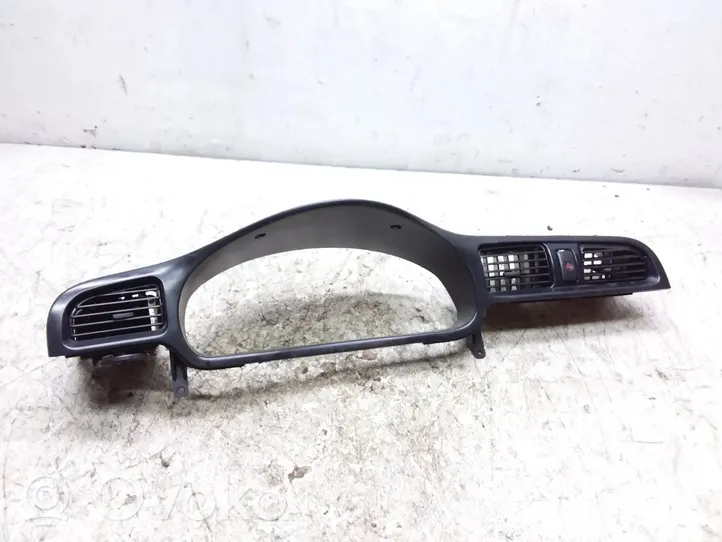 Subaru Legacy Garniture de tableau de bord 