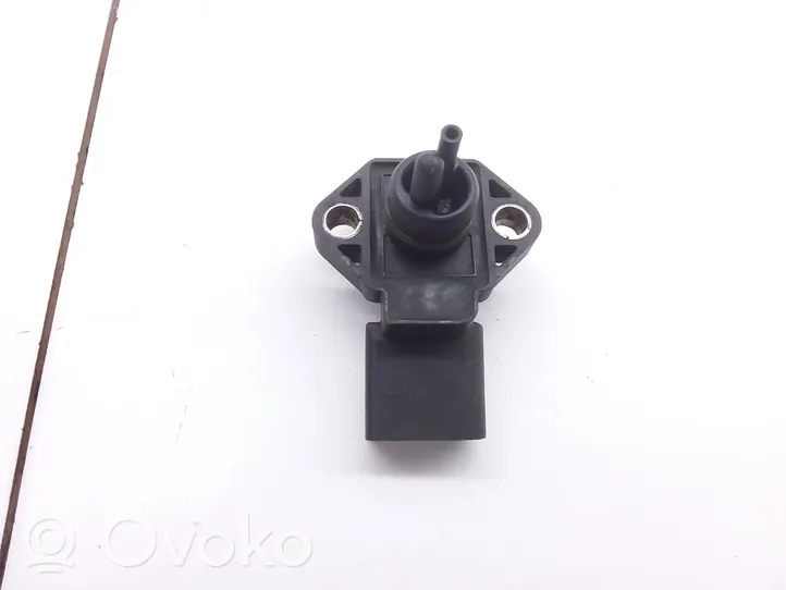 Audi A6 S6 C5 4B Gaisa spiediena sensors 0281002326