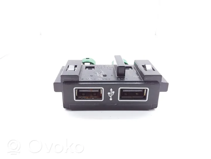 Volkswagen T-Roc USB jungtis 2GA863324