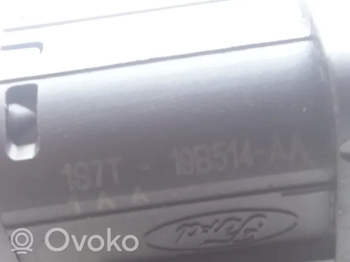 Ford Mondeo Mk III Interrupteur d'ouverture de coffre 1S7T19B514AA