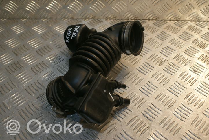 Opel Karl Rezonator / Dolot powietrza 16071301