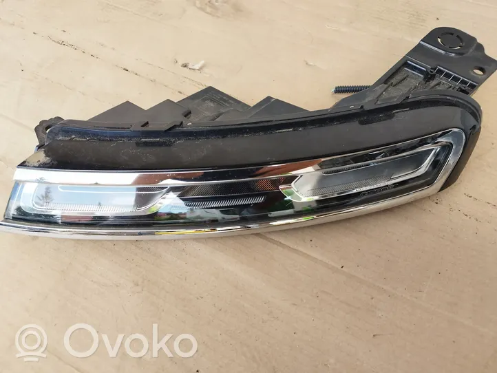 Citroen C5 Aircross LED-päiväajovalo 9816947680