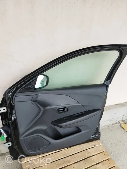 Peugeot 208 Drzwi przednie 