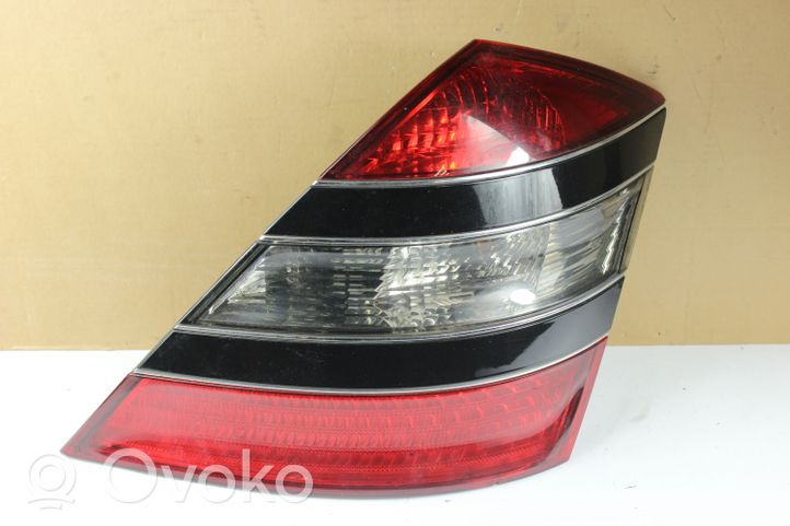 Mercedes-Benz S W221 Lampa tylna A2218200266