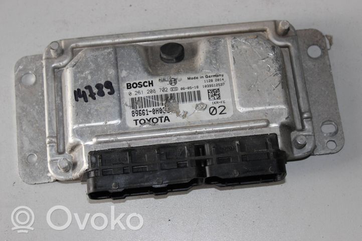 Toyota Aygo AB10 Dzinēja vadības bloks 896610H022