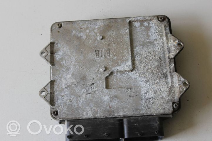 Opel Combo C Calculateur moteur ECU 55194018