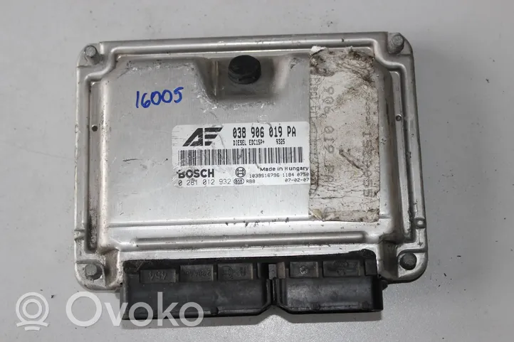 Volkswagen Sharan Sterownik / Moduł ECU 038906019PA