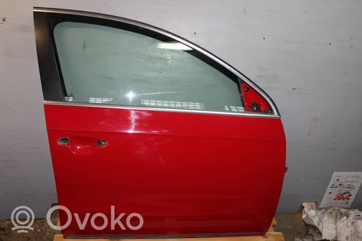 Volkswagen PASSAT B7 Front door 