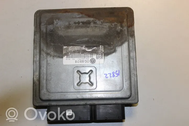 Volkswagen PASSAT B6 Calculateur moteur ECU 03G906018