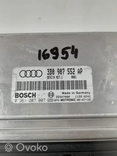 Audi A6 S6 C5 4B Moottorin ohjainlaite/moduuli 3B0907552AP