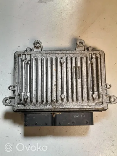 Mercedes-Benz A W169 Sterownik / Moduł ECU A6401500100