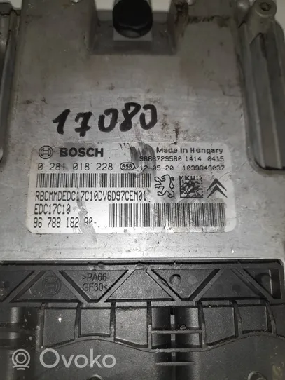 Peugeot 208 Calculateur moteur ECU 90678818280