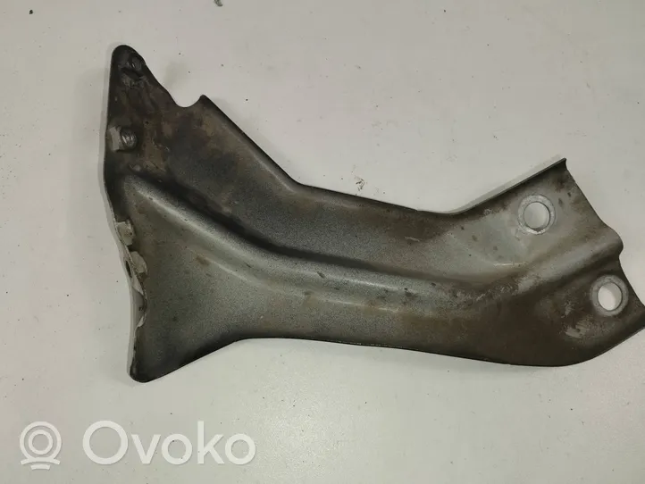 Audi A1 Fender mounting bracket 8X0821135A