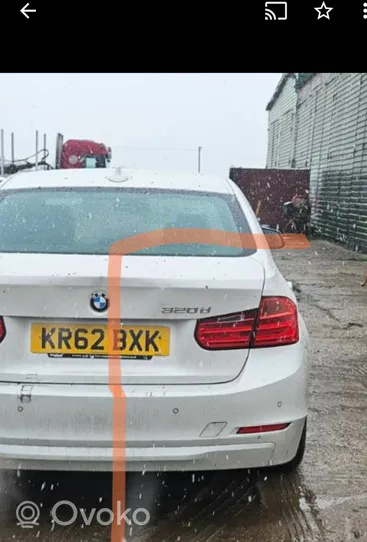 BMW 3 F30 F35 F31 Aizmugurējā ceturtdaļa mašīnas 