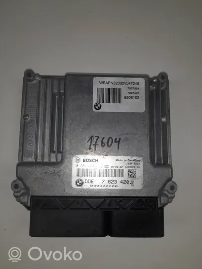 BMW 1 E82 E88 Sterownik / Moduł ECU 7823420