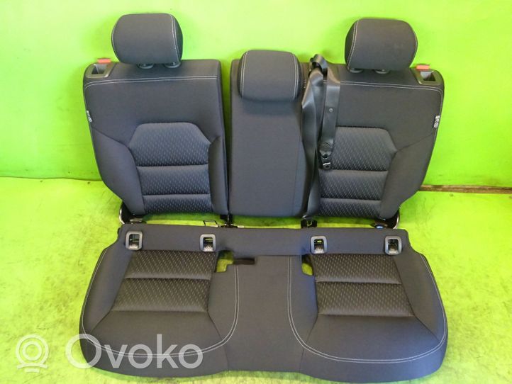 Infiniti QX30 Seat set 