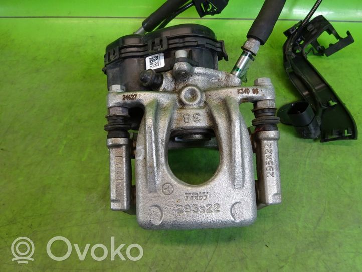 Infiniti QX30 Rear brake caliper 