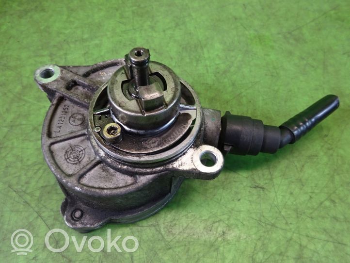 Mercedes-Benz Vito Viano W639 Alipainepumppu A94623065