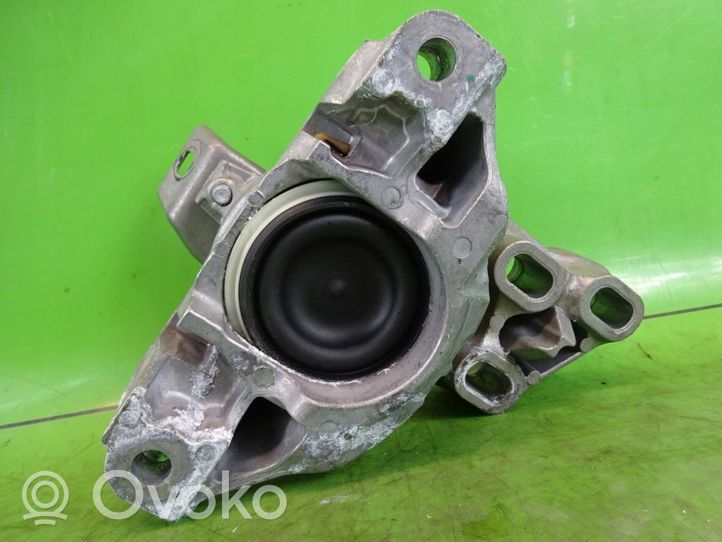 Infiniti Q30 Supporto di montaggio del motore A2462400617