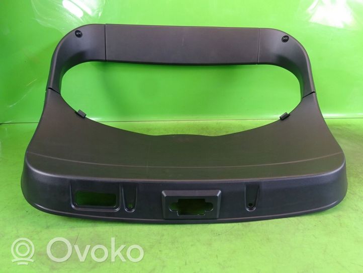 Infiniti QX30 Tailgate/boot cover trim set 909015DA0A