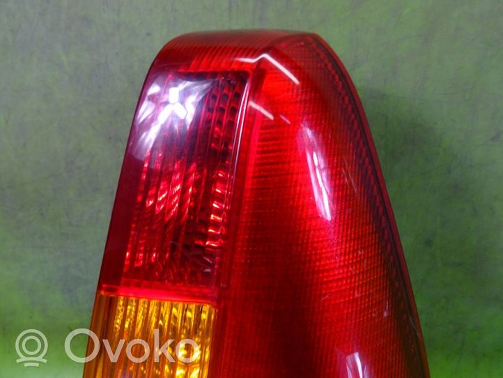 Dacia Logan I Lampa tylna 8200211019