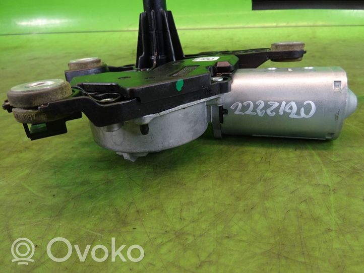 Infiniti Q30 Takalasinpyyhkimen moottori A1569068200