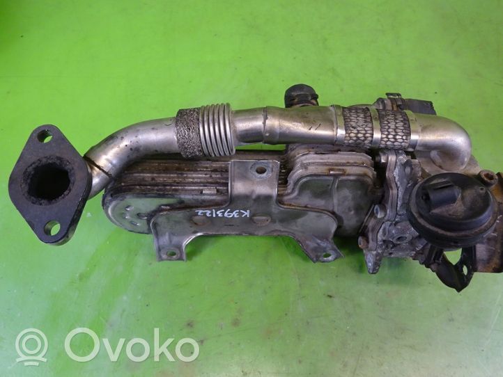 Volkswagen Golf V Vaihtoehtoinen jäähdytin 03G131063E 038131513AD