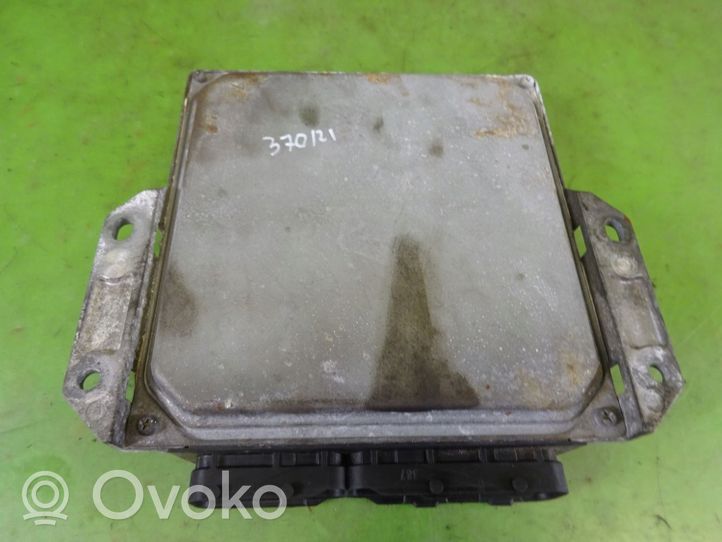 Opel Signum Блок управления двигателем ECU 275800-2253 897352-1855