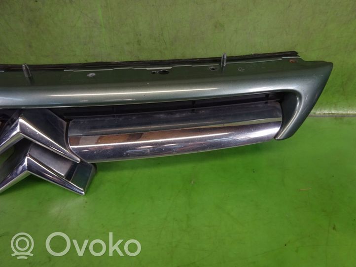 Citroen C8 Maskownica / Grill / Atrapa górna chłodnicy 1484199477D