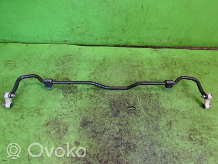 Infiniti Q30 Stabilizator przedni / drążek A2463204311