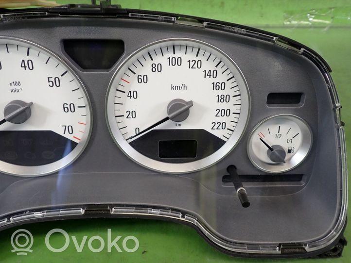 Opel Astra G Compteur de vitesse tableau de bord 09231130FD